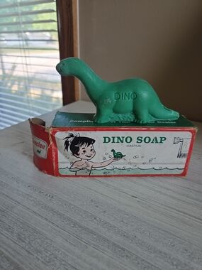 Dino Soap Bar - Green Dinosaur 1960s Sinclair Dino Soap Gas Oil Service Souvenir